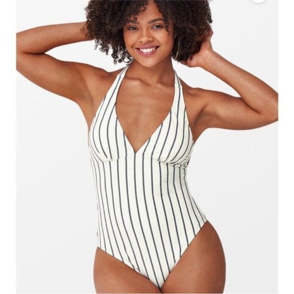 Cupshe Alice Stripe Halter One Piece Swimsuit